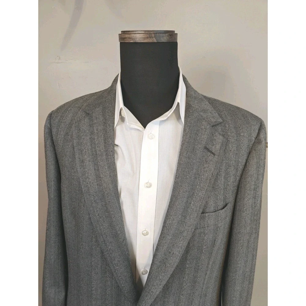 Baskin Mens Wool Sports Coat 40L Gray Herringbone Vintage 2 Button USA F505